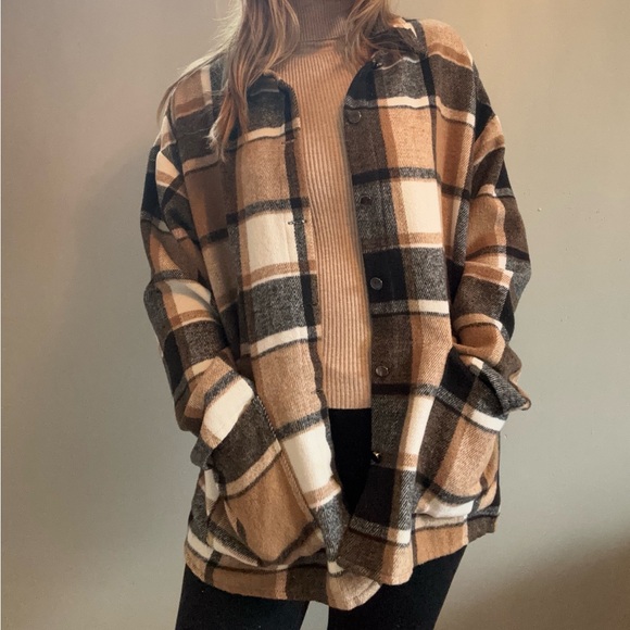 Plaid Shacket in Brown and Black - Picture 4 of 5